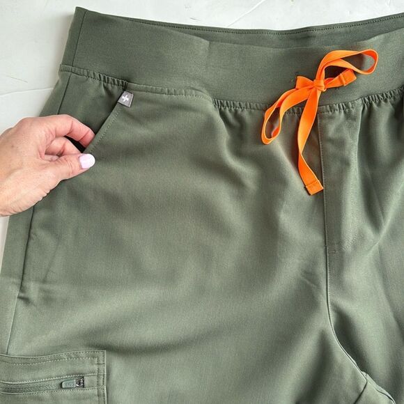 Figs Womens Zamora Jogger Scrub Pants‎ Olive Green Size XXL/P Nursing Medical - Picture 6 of 16